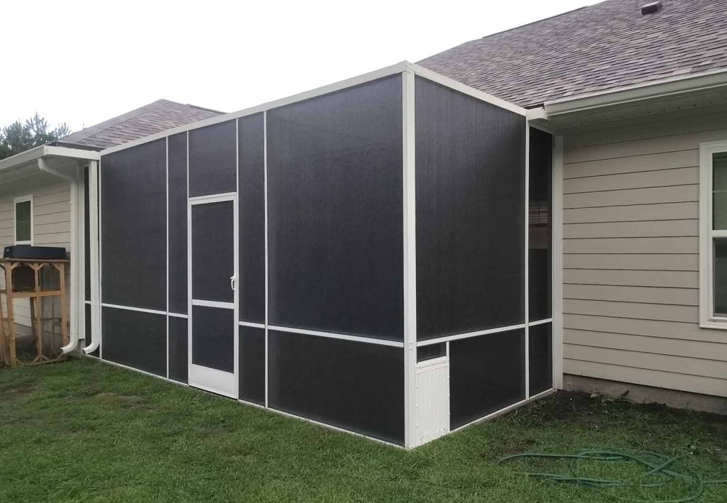 custom screened in Lanai on a florida homejpg